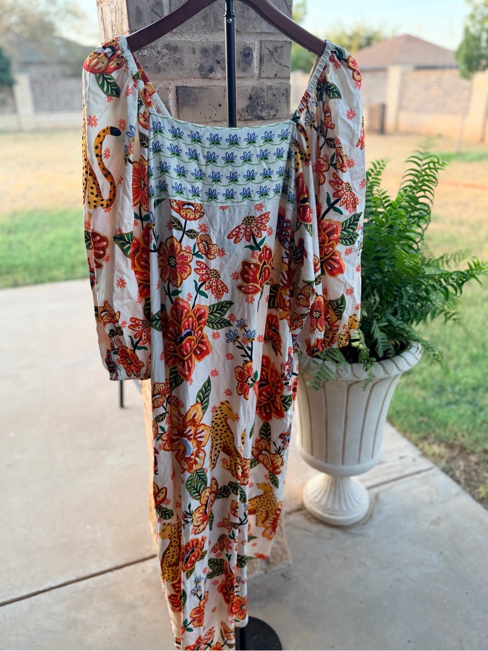 Farm Rio x Anthropologie Extreme Collar Blouse Duster size XL - Picture 8 of 13